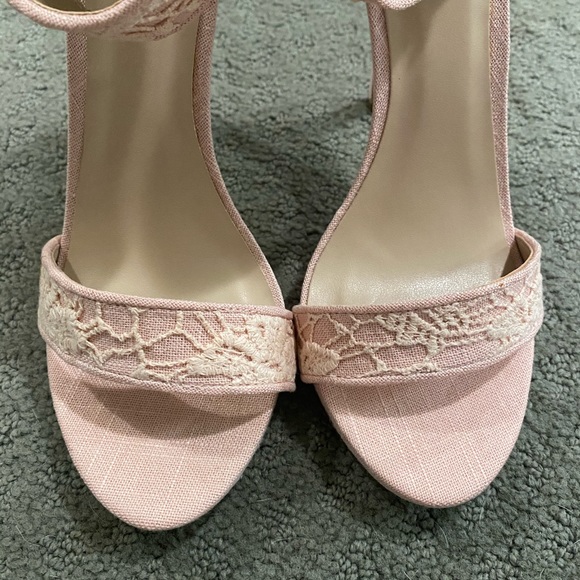 Petria Heels 7.5 - Picture 5 of 11